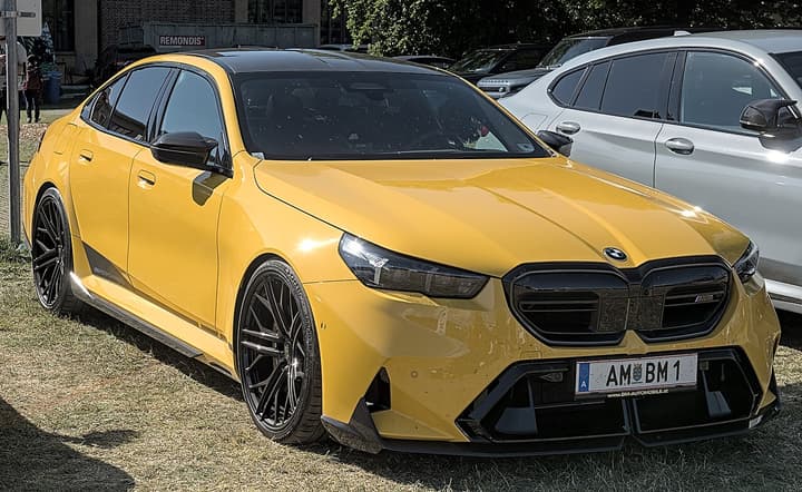 BMW M5 (G90/G99)