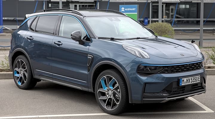 Lynk & Co 01