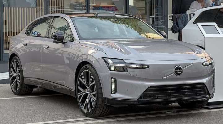 Volvo ES90