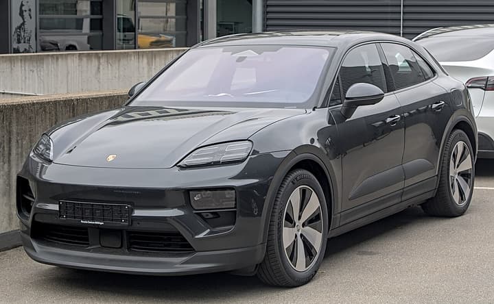 Porsche Macan Electric