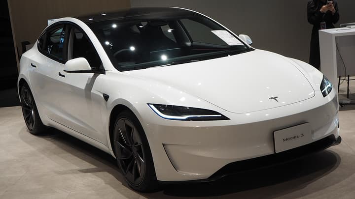 Tesla Model 3 (Highland)