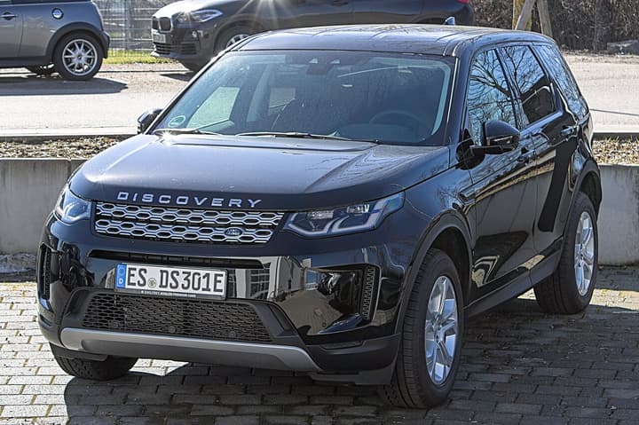 Land Rover Discovery Sport P300e