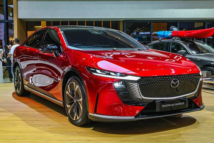 Mazda Mazda 6e