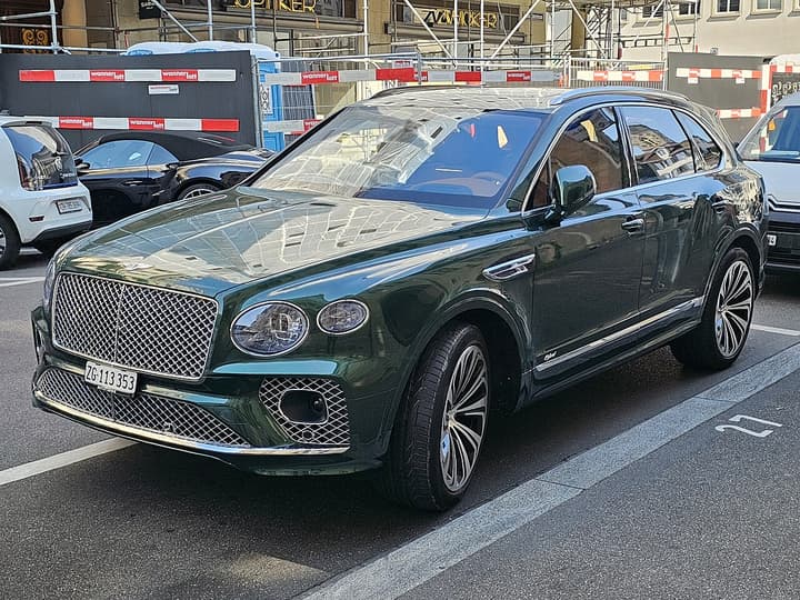 Bentley Bentayga Hybrid