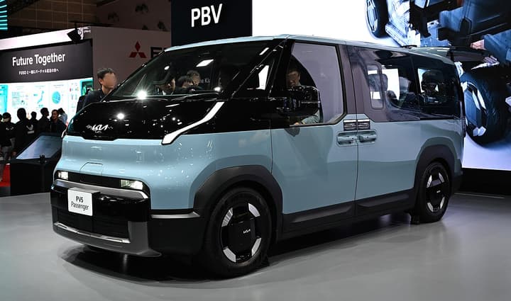Kia PV5 Passenger