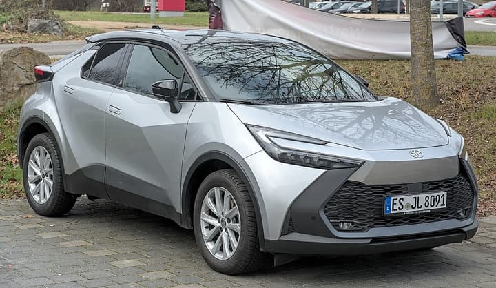 Toyota C-HR Plug-in Hybrid (2nd gen)