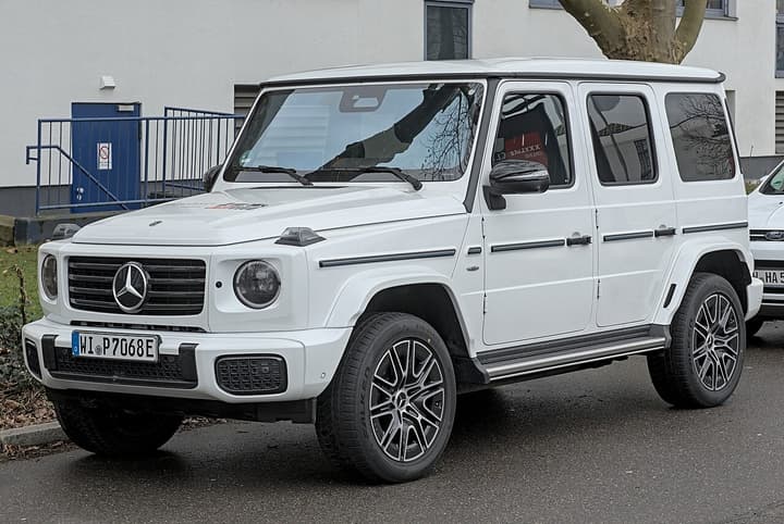 Mercedes-Benz G 580 with EQ Technology