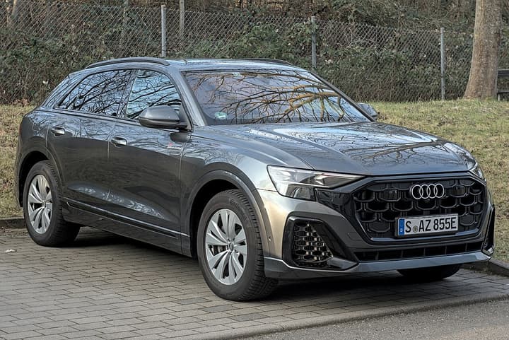 Audi Q8 TFSI e quattro (facelift)