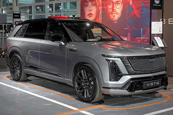 Cadillac Vistiq
