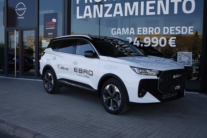 EBRO s700 PHEV