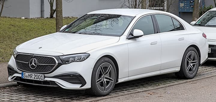 Mercedes-Benz E-Class (W214/S214)